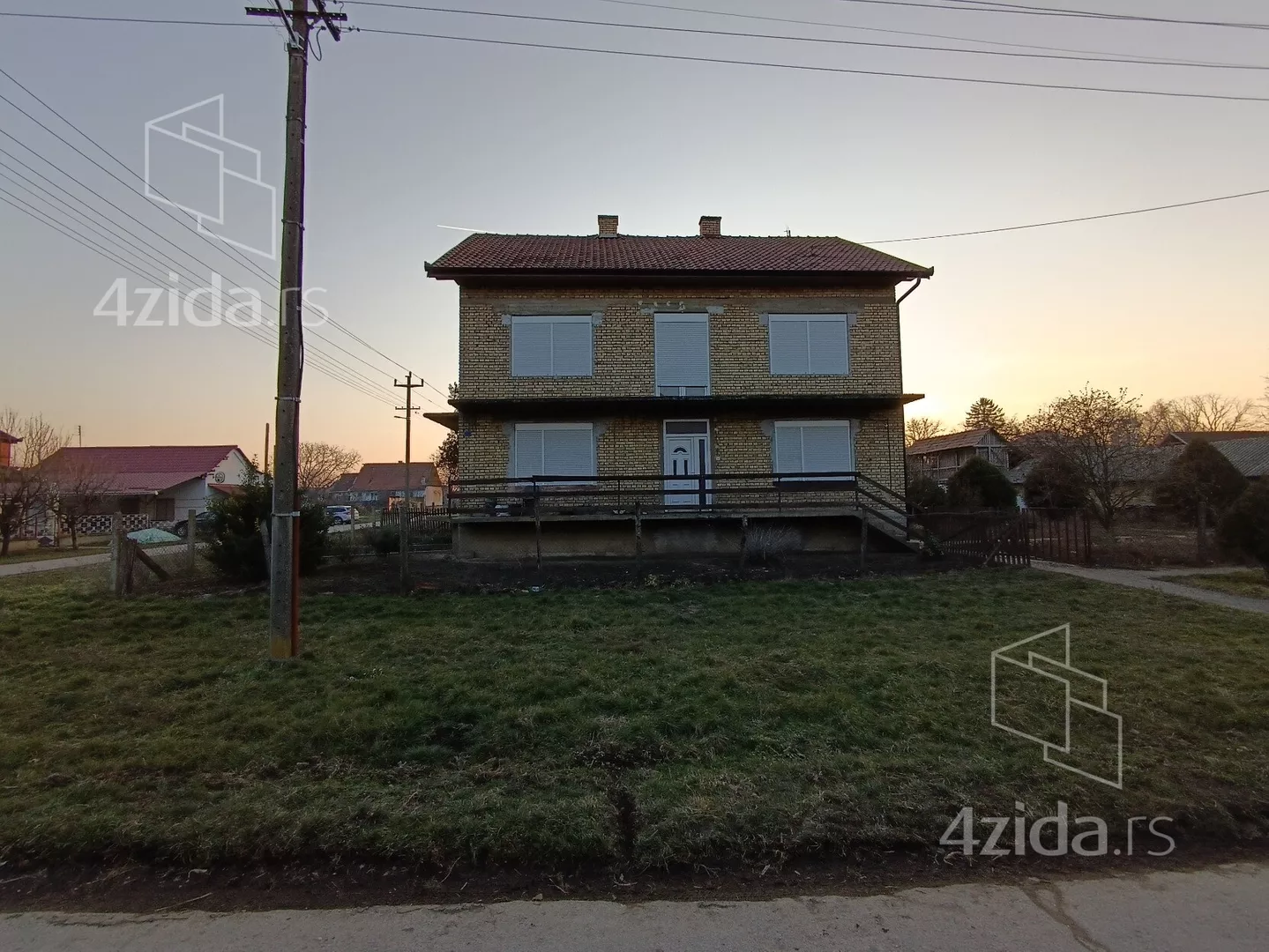 4-etažna kuća | 4zida