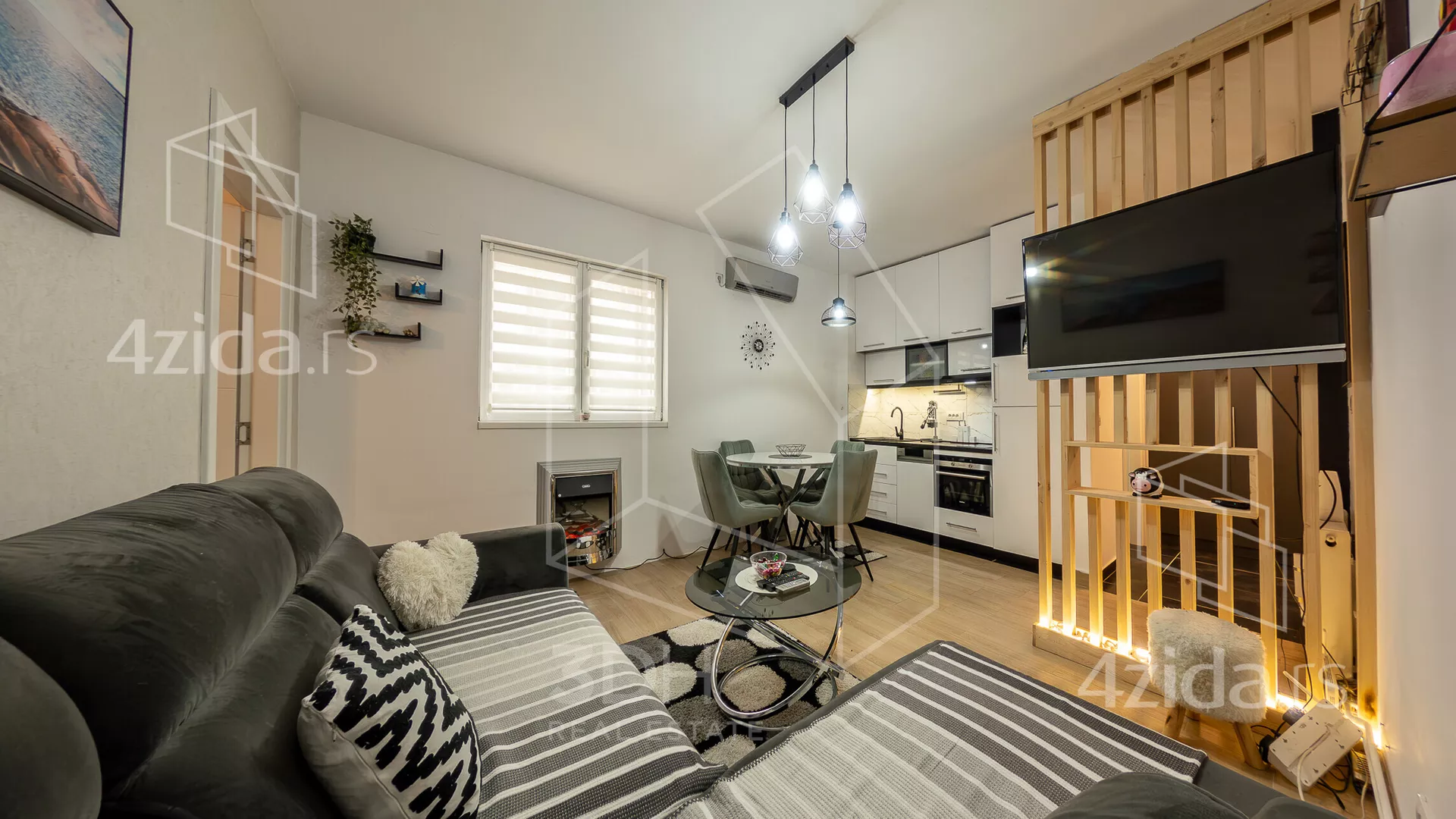 Jednoiposoban stan | 4zida