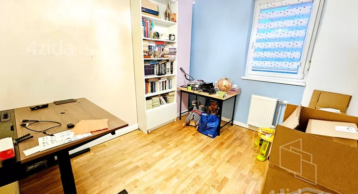 Četvorosoban stan | 4zida