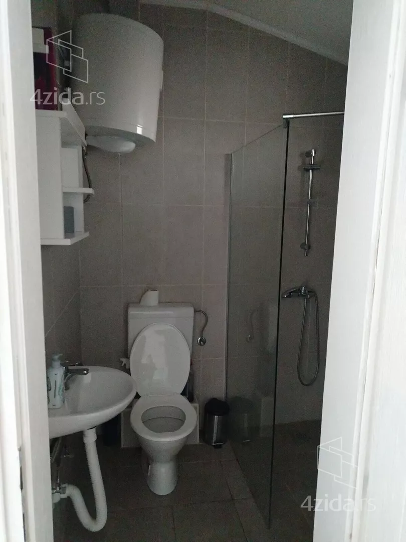 Turistički objekat | 4zida
