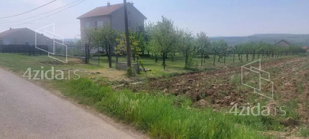 Građevinsko zemljište | 4zida