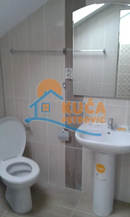 Vikend naselje | 4zida.rs