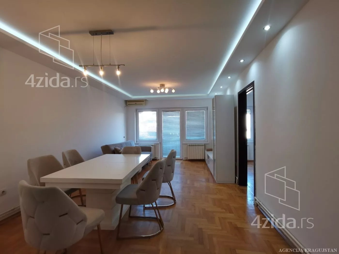 Dvoiposoban stan | 4zida