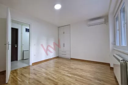 Hadži Đerina | 4zida.rs