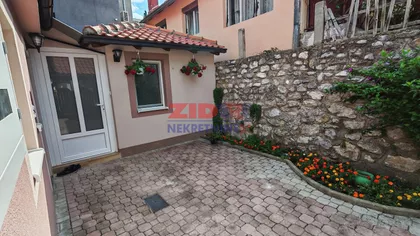Voja Bojovića | 4zida.rs