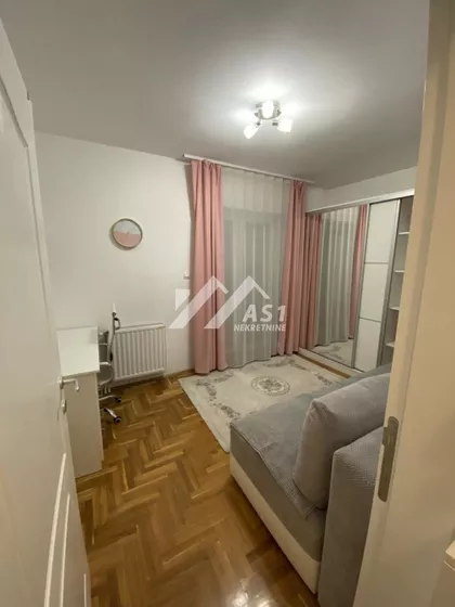 Gundulićeva | 4zida.rs
