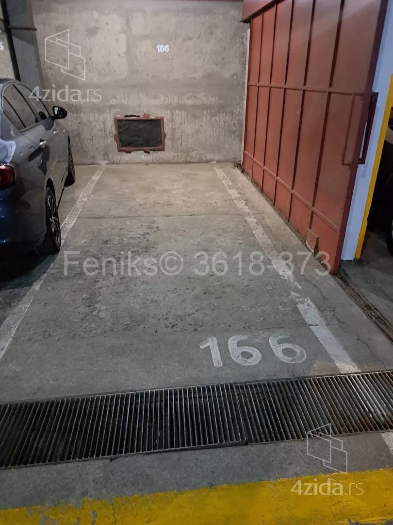 Garaža/Parking | 4zida