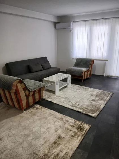 Janka Veselinovića | 4zida.rs