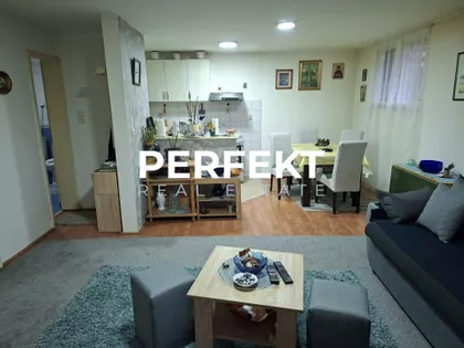 Kraljevačka | 4zida.rs