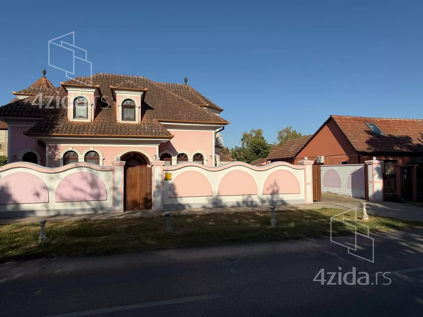 2-etažna kuća | 4zida