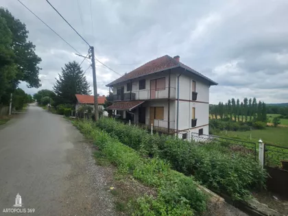 Umčari | 4zida.rs