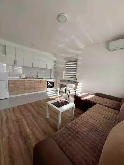 Slavuja Hadžića | 4zida.rs