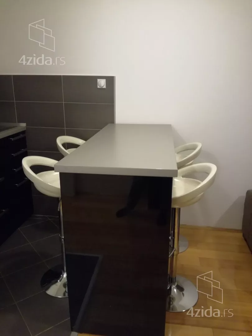 Garsonjera | 4zida