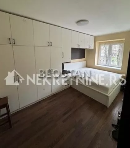 Dzona Kenedija | 4zida.rs