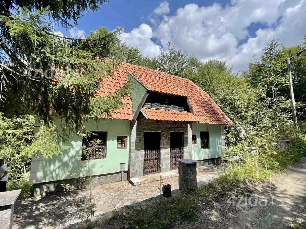 Kuća | 4zida