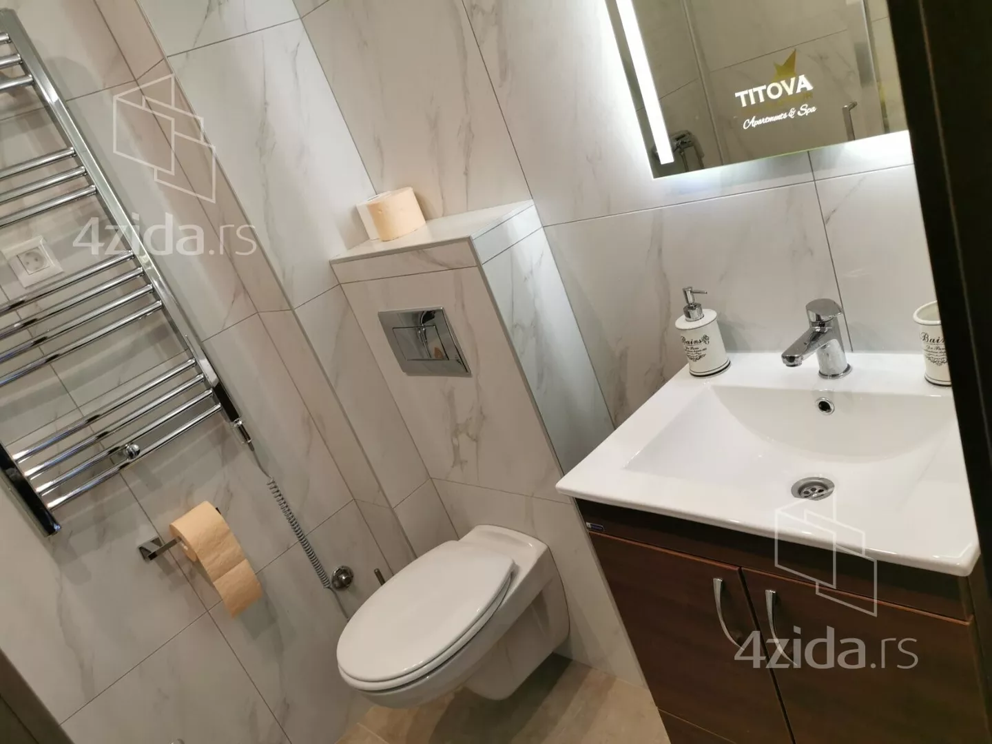 Jednoiposoban stan | 4zida