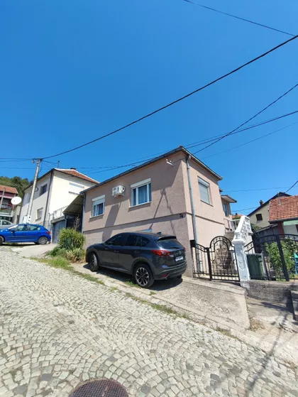 Vojvode Mišića 74 | 4zida.rs