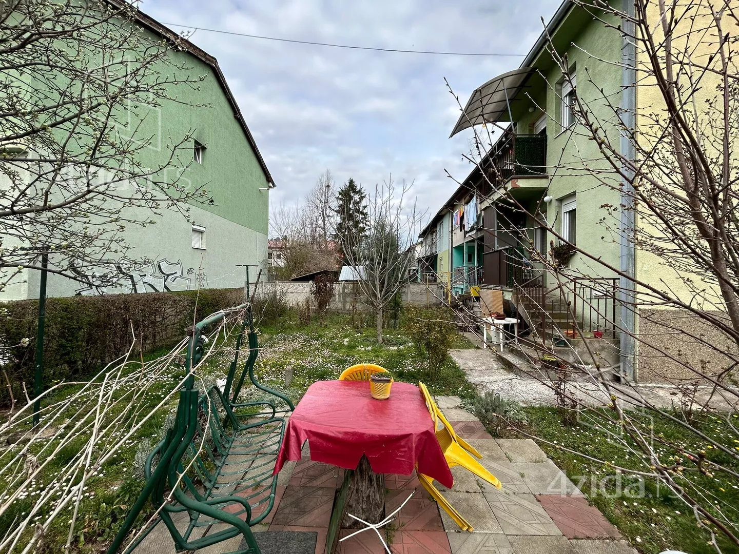 3-etažna kuća | 4zida