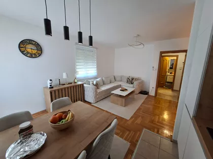 Nemanjina | 4zida.rs