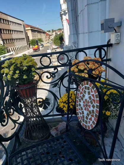 Avijatičarski trg | 4zida.rs