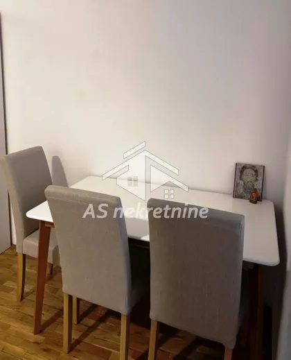 Južni Bulevar | 4zida.rs