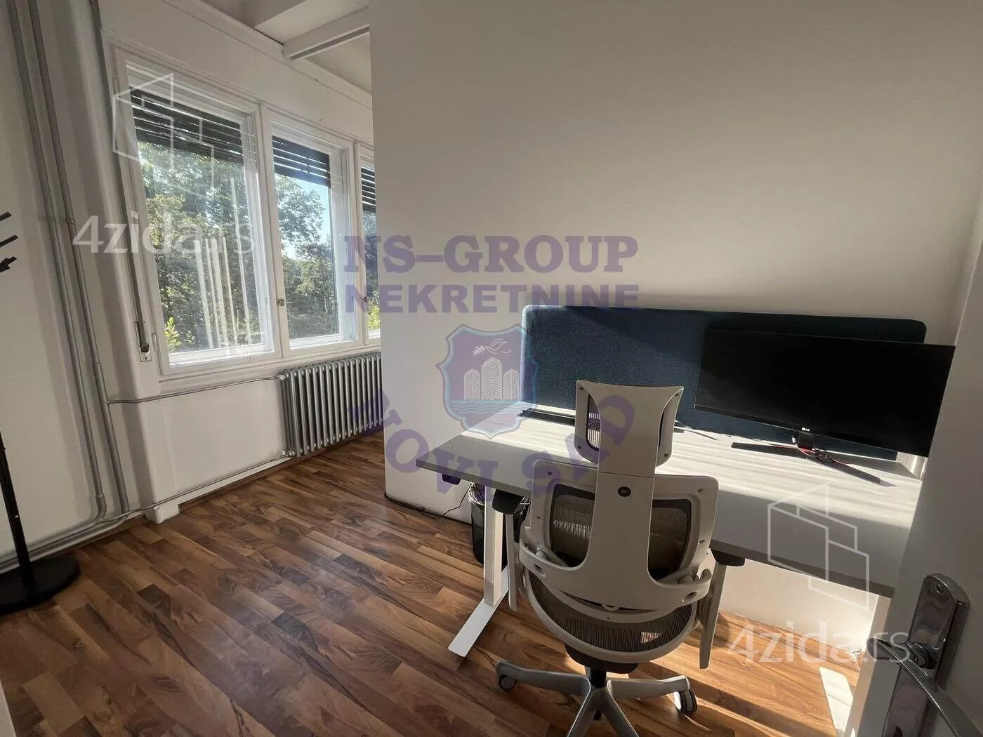 Troiposoban stan | 4zida