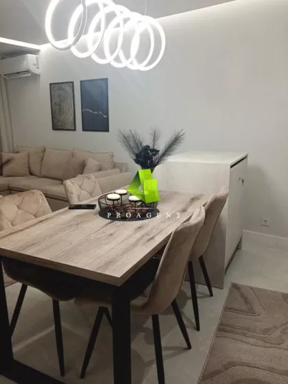 Bulevar Nemanjića | 4zida.rs