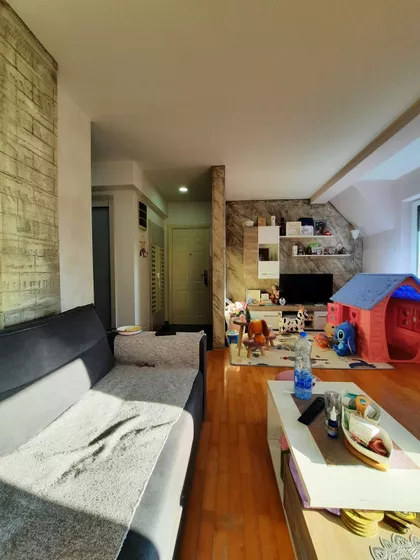 Gradske lokacije | 4zida.rs