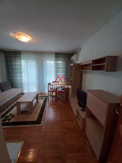 Novosadskog Sajma | 4zida.rs