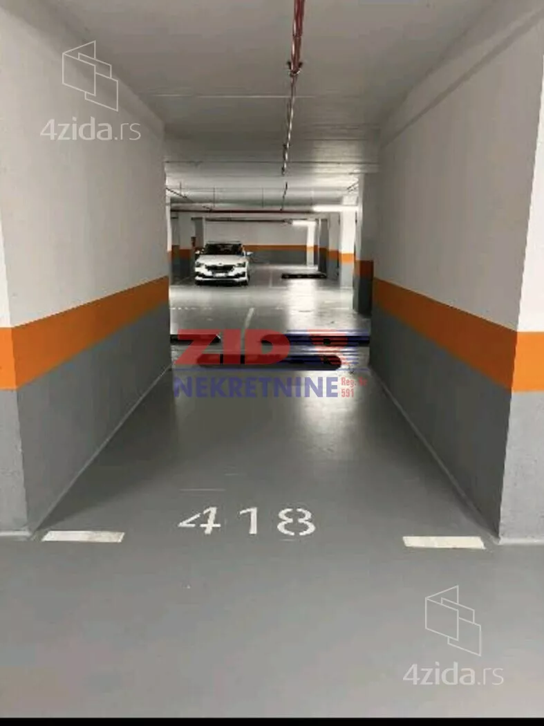 Garaža | 4zida