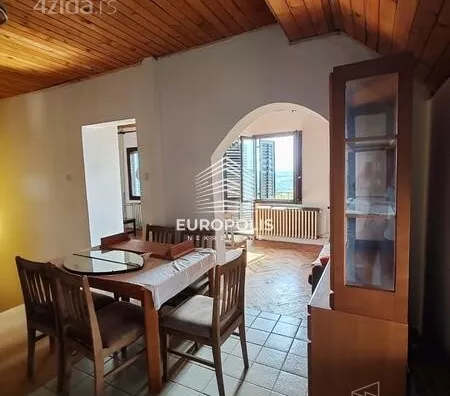 4-etažna kuća | 4zida