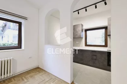 Jovana Hranilovića | 4zida.rs