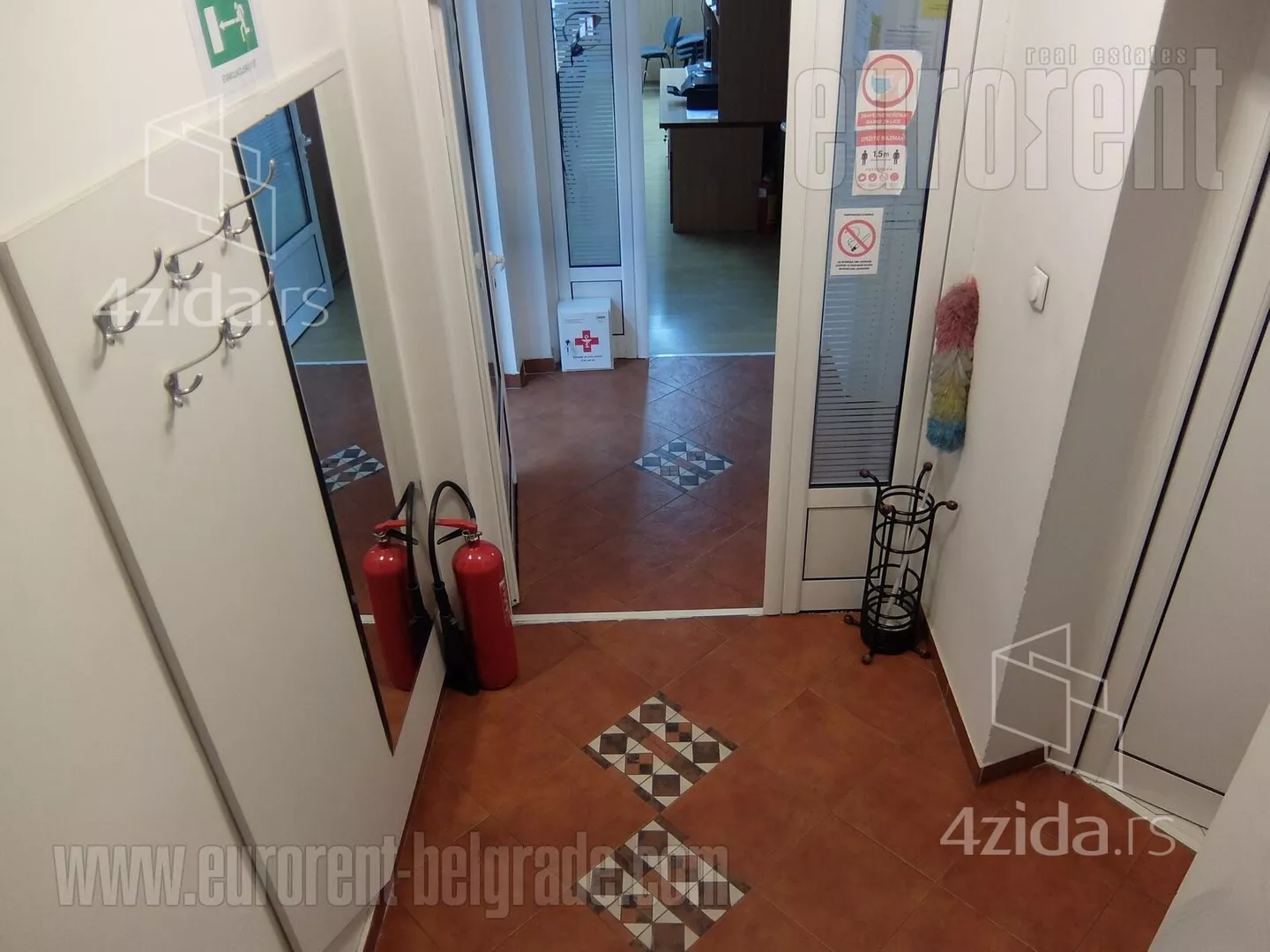 Poslovni prostor | 4zida