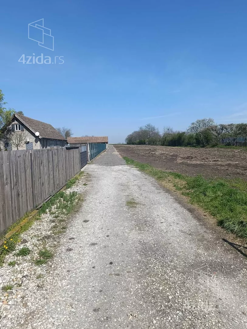 Građevinsko zemljište | 4zida