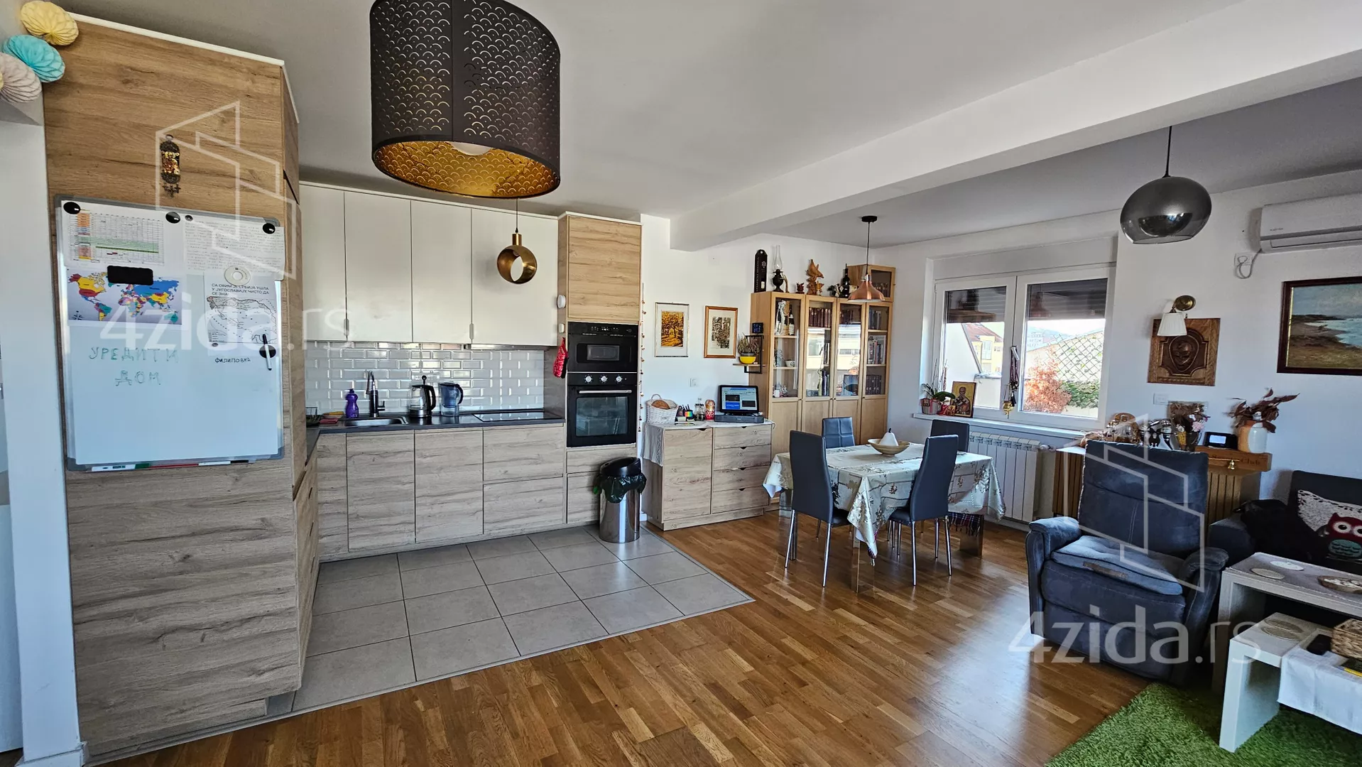 Četvorosoban stan | 4zida