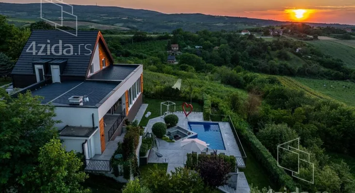 Kuća | 4zida