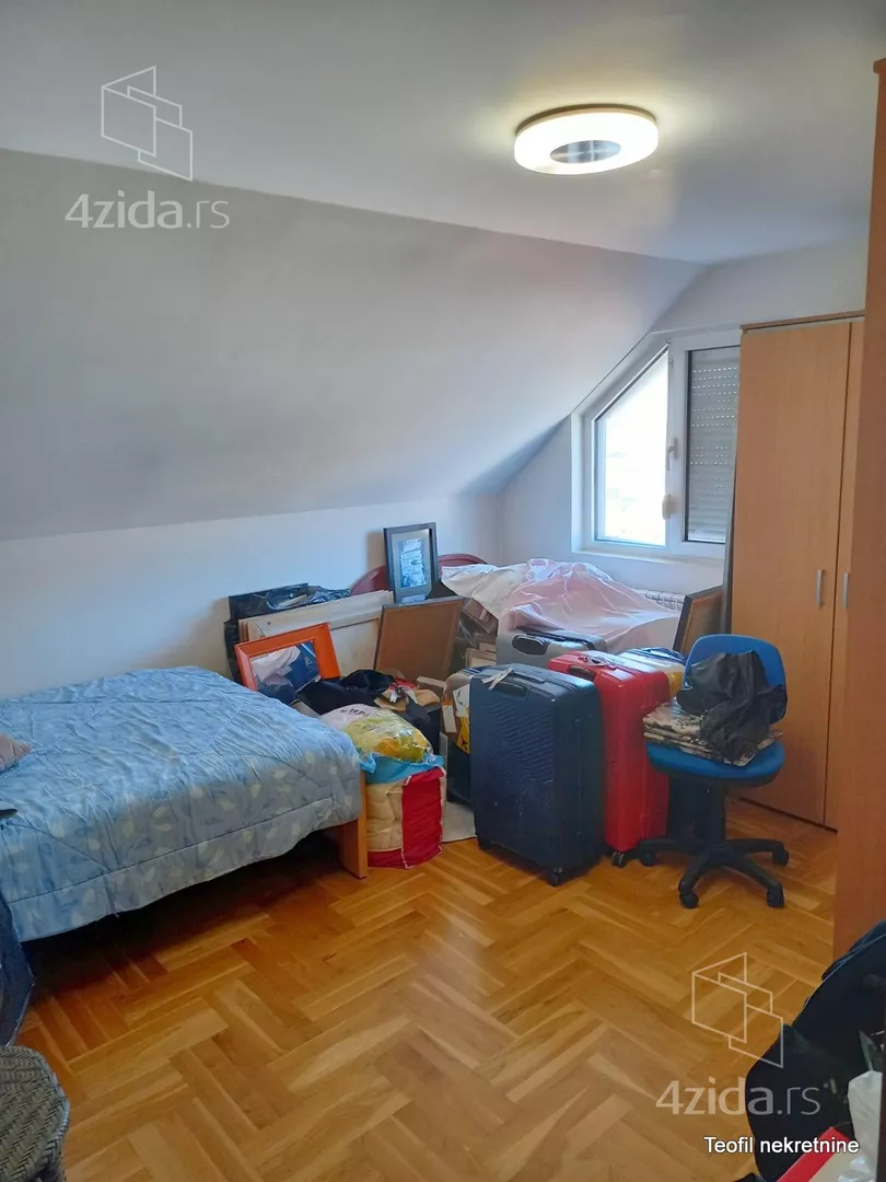 3-etažna kuća | 4zida