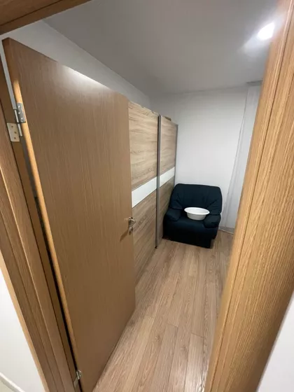 Cetinjska | 4zida.rs