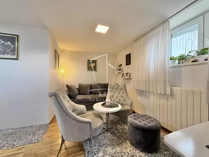 Luke Vojvodića | 4zida.rs