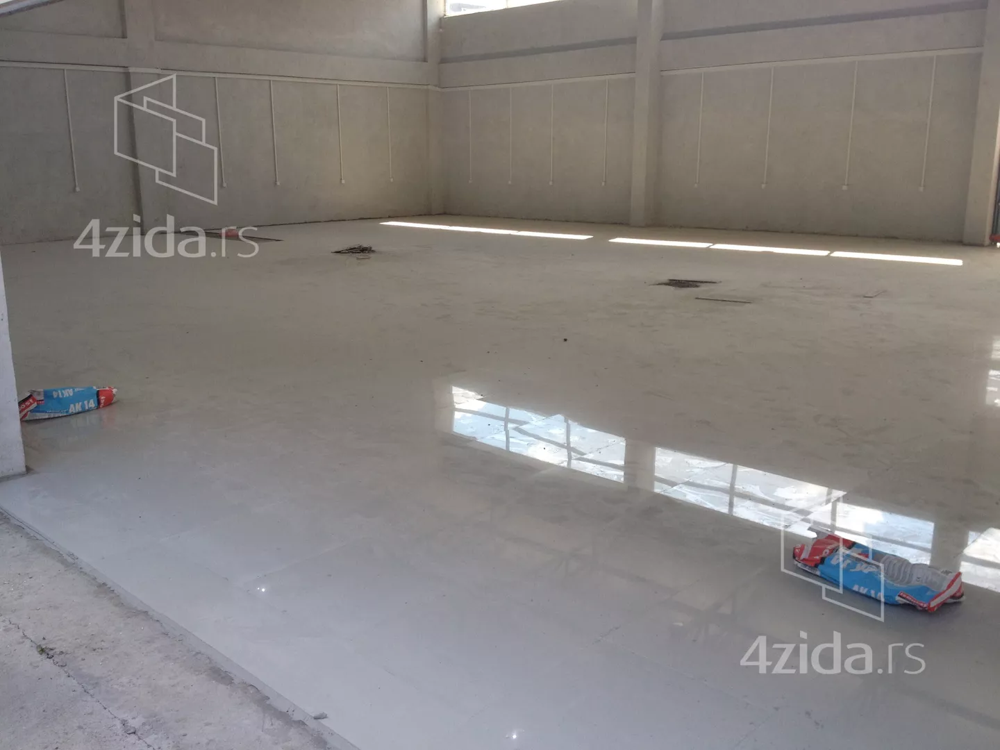 Poslovni prostor | 4zida