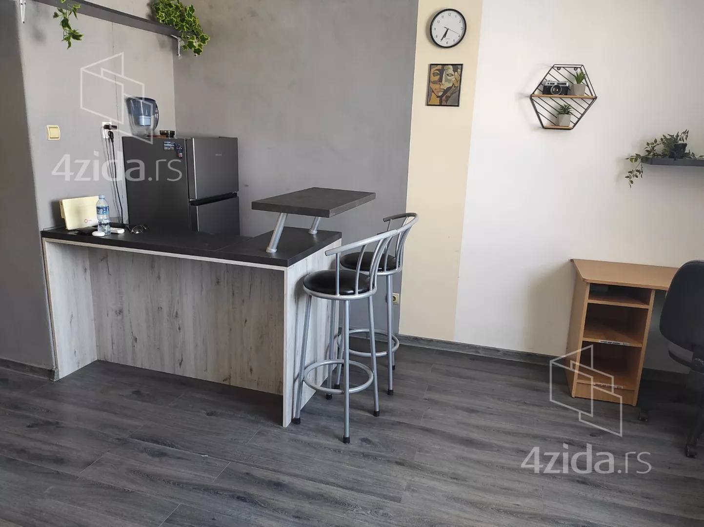 Garsonjera | 4zida
