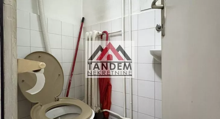 Četvoroiposoban stan | 4zida