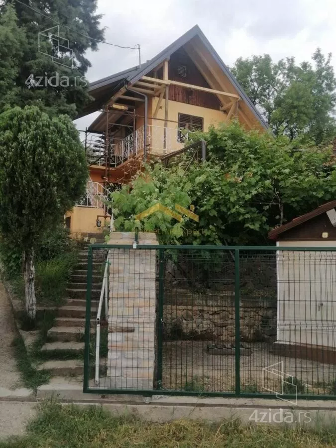 Kuća | 4zida