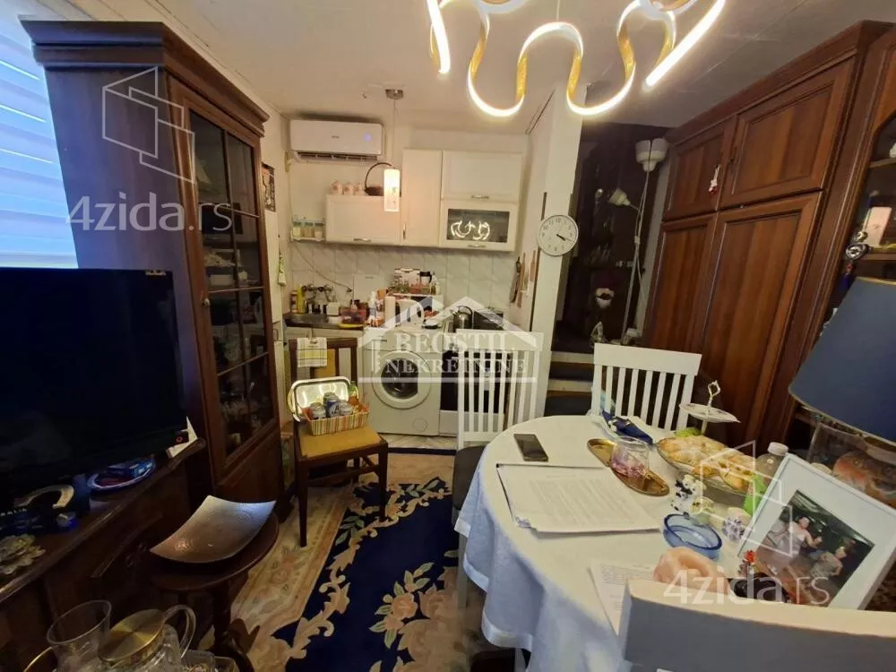 Garsonjera | 4zida