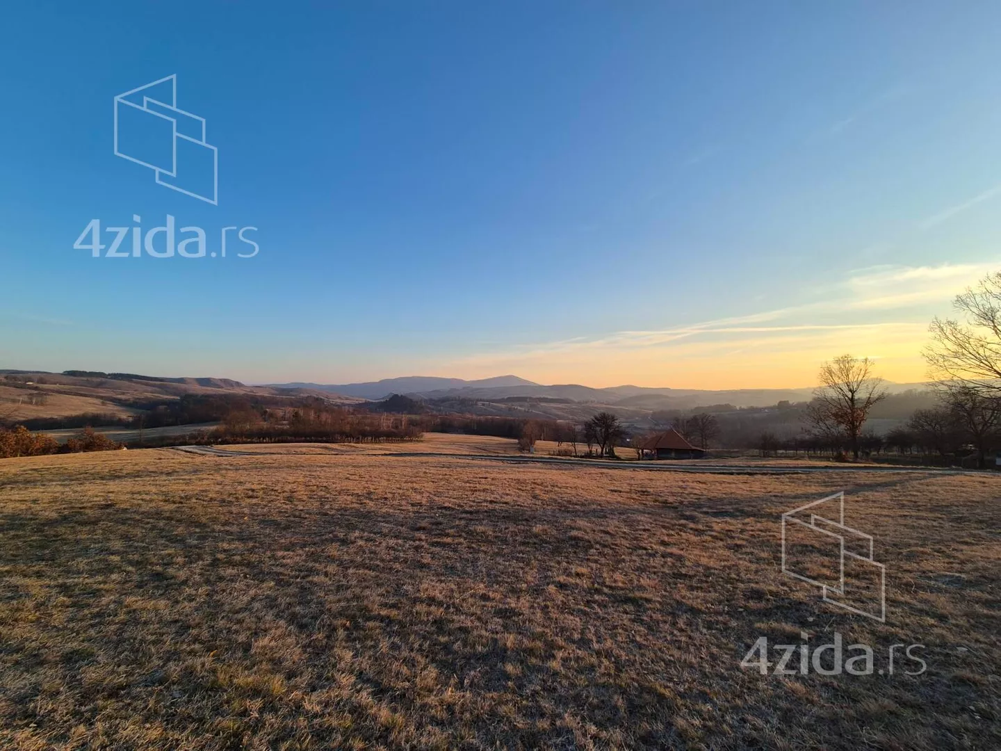 Građevinsko zemljište | 4zida