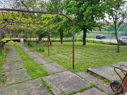 Sremčica | 4zida.rs