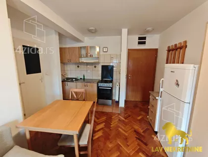 HADŽI RUVIMOVA | 4zida.rs