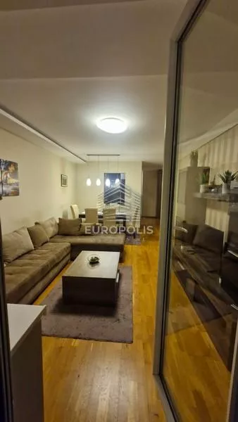 Đeram | 4zida.rs