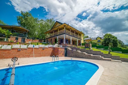 Lešnikova | 4zida.rs