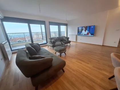 Banovo Brdo | 4zida.rs